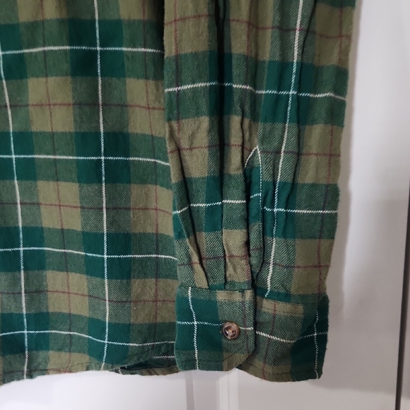 Ocean & Coast Men's Long Sleeve Plaid Flannel Shirt - Size L - Picture 2 of 5
